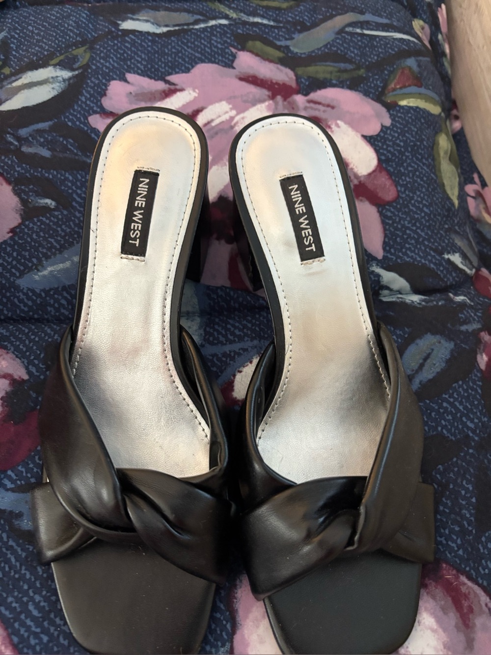 Nine West Black Knotted Slide Mules